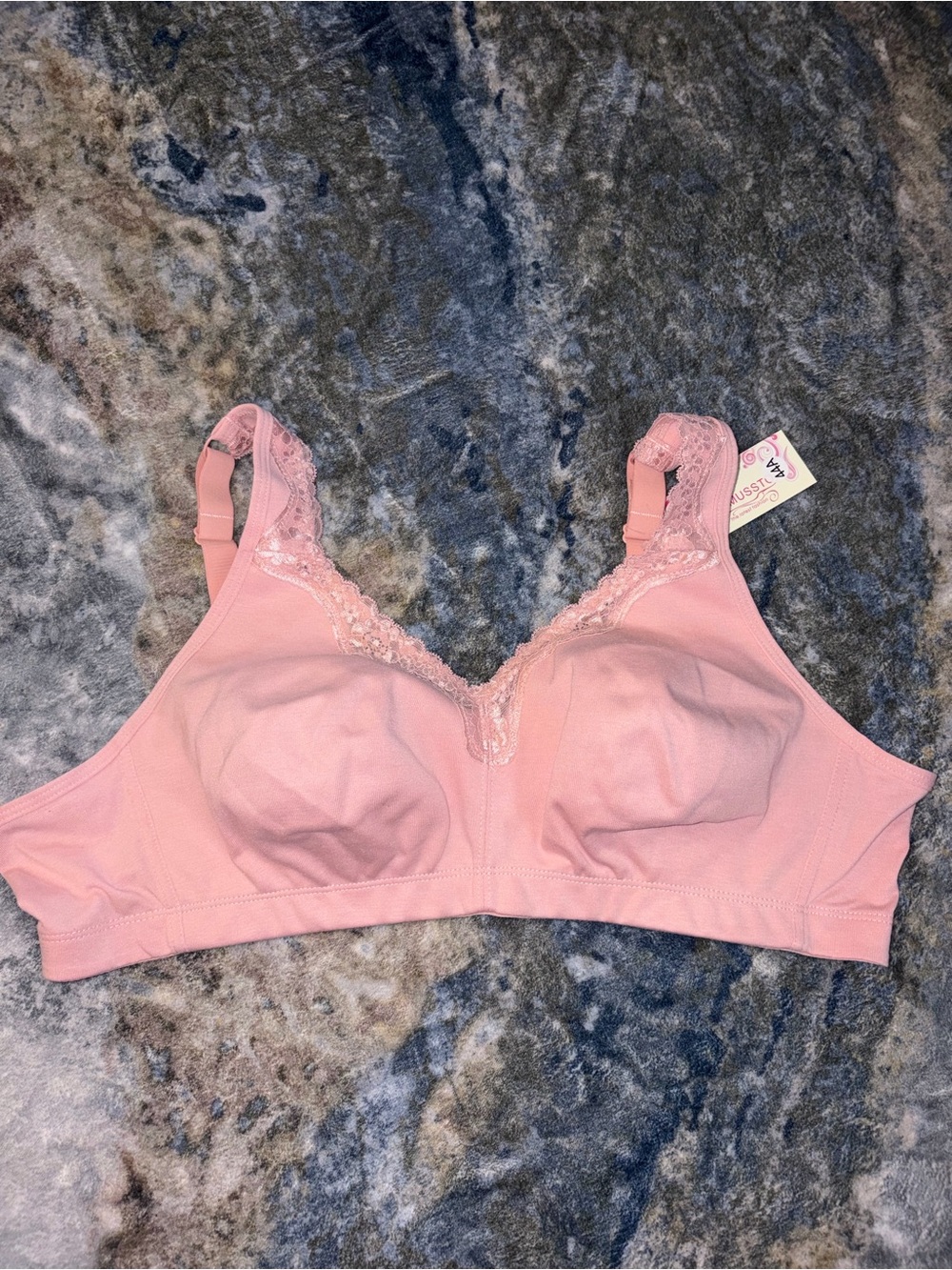 TELIMUSSTO Soft Lace Trim Wireless Bra - Pink